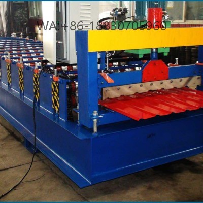 Pain&eacute;is de telhado com largura efetiva de 900 mm s&atilde;o muito populares no mercado sul-americano. Esta m&aacute;quina XINNUO foi especialmente projetada para produzir pain&eacute;is de telhado trapezoidais de 900 mm com altura de 40 mm.