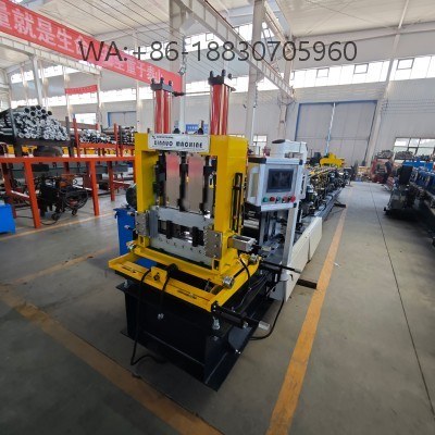 A maior vantagem da máquina com estrutura de aço em forma de C e múltiplas especificações da XINNUO é que ela pode produzir produtos de várias especificações sem a necessidade de troca manual da máquina.