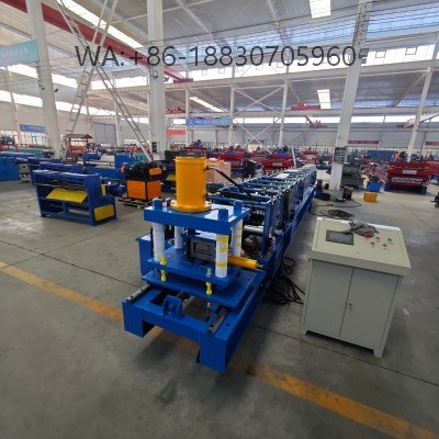 A máquina perfiladeira de estrutura de aço em formato C da XINNUO pode ser personalizada de acordo com as necessidades do cliente. Ela pode produzir diversos formatos e especificações, além de apresentar um bom equilíbrio entre desempenho e preço.