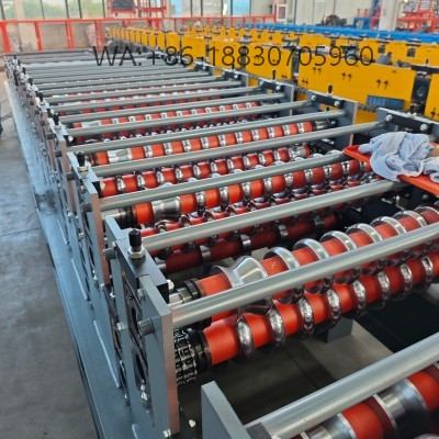 IBR 686 & 762 double-layer forming machine tailored for South Africa, efficient, versatile, and ideal for roofing sheet production.