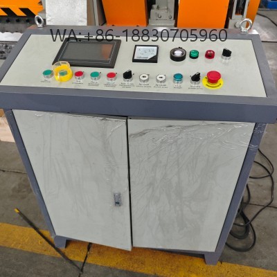 Machine &agrave; perforer &agrave; mailles diamant&eacute;es pour t&ocirc;les m&eacute;talliques, haute pr&eacute;cision, fonctionnement stable, id&eacute;ale pour grillages, panneaux de s&eacute;curit&eacute; et ventilation.