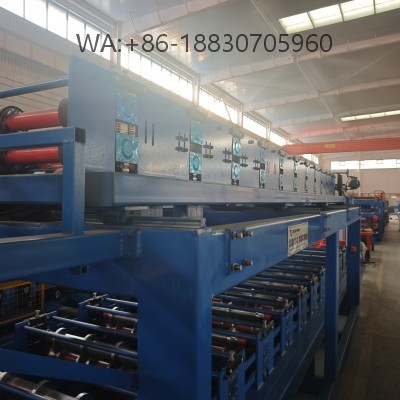 Máquina de painéis sanduíche PUF (puf-panel-making-machine) para painéis isolantes térmicos, personalizável para projetos residenciais e industriais no Brasil.