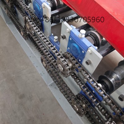 Tingkatkan efisiensi pabrik dengan mesin spandek otomatis 760/762. Presisi tinggi, hemat biaya labor, dan bergaransi. Hubungi kami untuk penawaran harga!