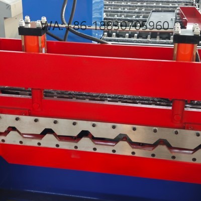 Dapatkan penawaran harga mesin spandek tipe 750 terbaik langsung dari produsen. Lini produksi otomatis dengan sistem PLC untuk hasil tekukan atap baja ringan yang presisi.
