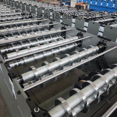 Dapatkan Mesin Spandek 700 berkualitas tinggi untuk efisiensi produksi atap gelombang. Desain kokoh, sistem PLC presisi, harga pabrik langsung. Hubungi kami!
