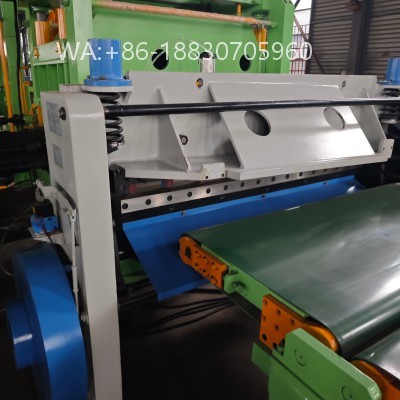 Pabrikan mesin slitting plat koil otomatis berkecepatan tinggi. Solusi investasi terbaik untuk pemotongan dan pembelahan kumparan galvalum, PPGI, dan stainless steel dengan presisi tinggi.