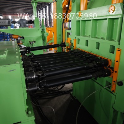 Pabrikan mesin slitting plat koil otomatis berkecepatan tinggi. Solusi investasi terbaik untuk pemotongan dan pembelahan kumparan galvalum, PPGI, dan stainless steel dengan presisi tinggi.