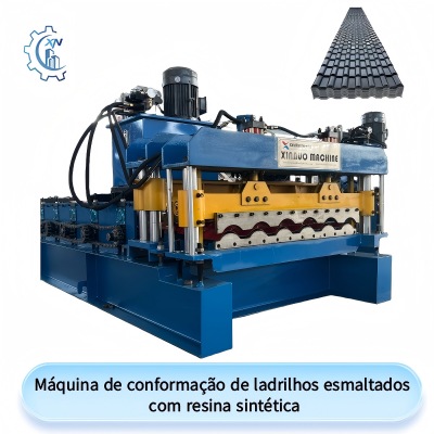 Máquina de conformação de ladrilhos esmaltados com resina sintética