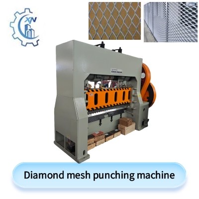 Diamond mesh punching machine