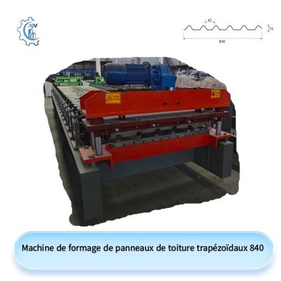 Machine de formage de panneaux de toiture trapézoïdaux 840